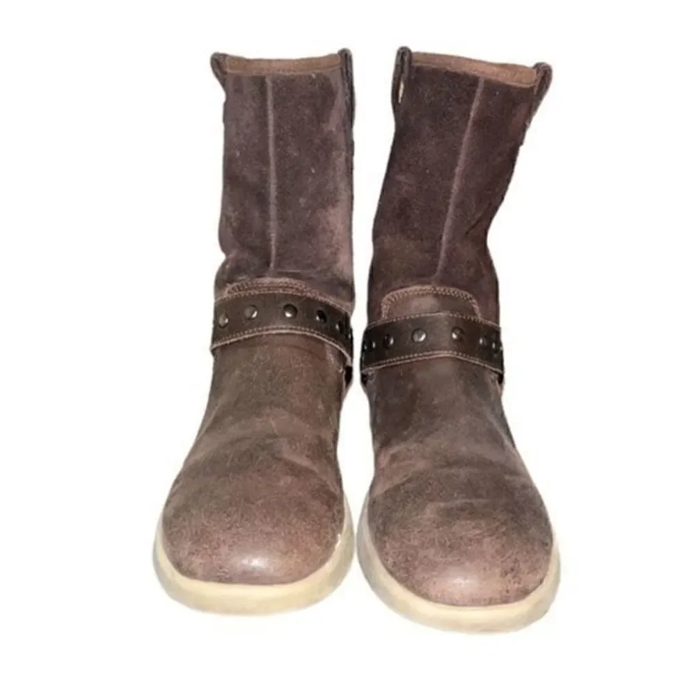 Ugg Australia boots size 6